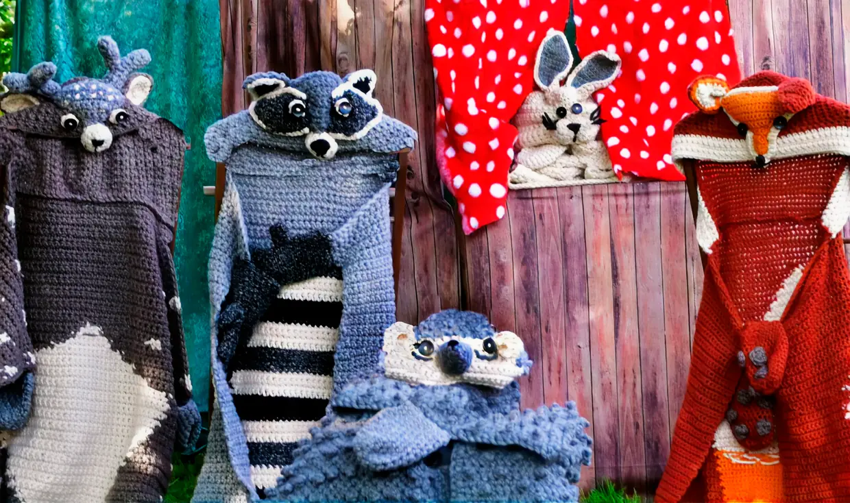 Die Tiere im Wald: Waschbär, Hase, Igel und Fuchs