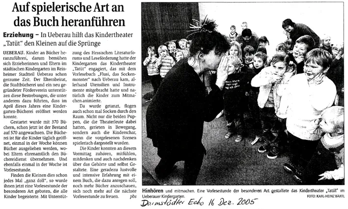 Zeitungskritik zum Vorlesetheater (Echo)